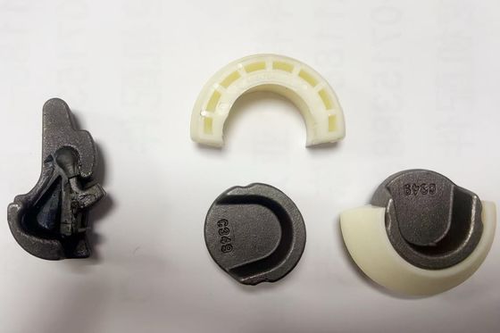 E349 新しい掘削機のバケツ歯のピン,歯のキングピン,歯のピン,岩のバケツ歯に適しています