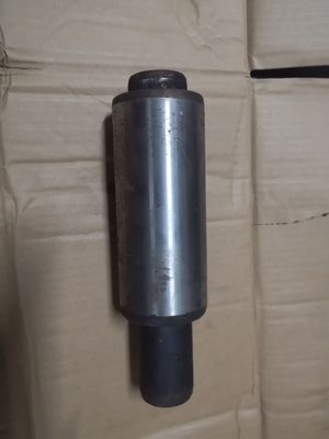 Excavator chain track chain pass, chain pin, suitable for Komatsu 200-59.3*39*135,All kinds of models are complete