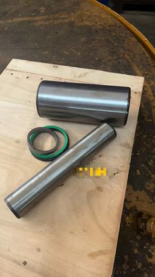 Excavator chain track chain pass, chain pin, suitable for Komatsu 200-59.3*39*135,All kinds of models are complete