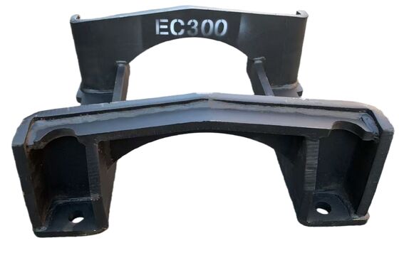 EC300 油圧ショベルチェーンガード - オリジナル品質 + 工場直販価格、耐摩耗性マンガン鋼、脱チェーン防止、費用対効果の高い選択肢