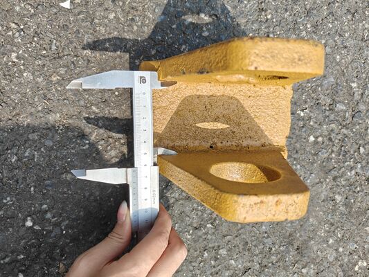 Universal tooth guards and bucket edge protectors for all excavator models,available in 4.0, 5.0, 6.0 specifications. Wear-resistant bucket edge protection blocks directly supplied by the manufacturer