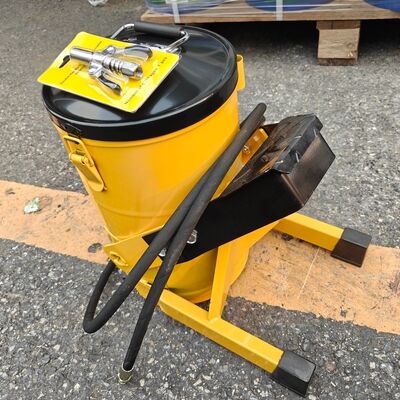 6L フットオペレーテッド グリースバケット、高圧ペダルグリースポンプ (掘削機機械潤滑用)